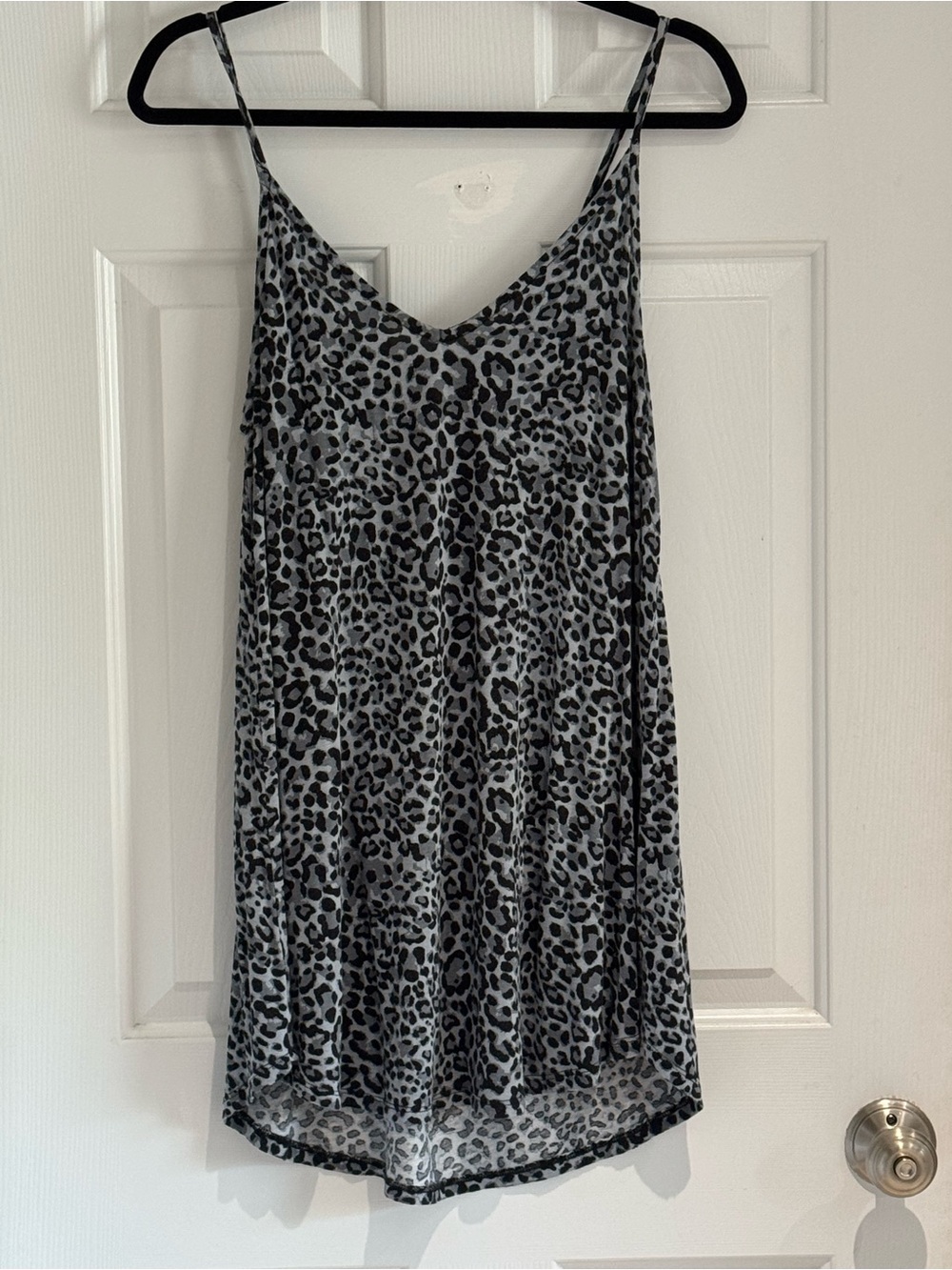 Zenana Outfitters Grey and Black Leopard Print Slip Top
